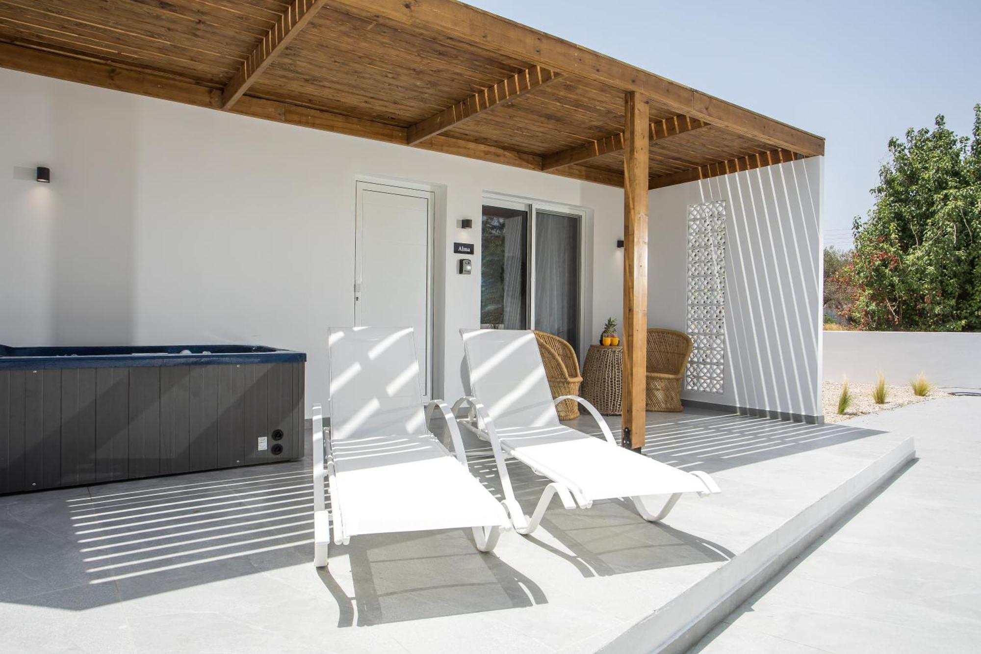 Calma Luxury Studios & Suites Faliraki Exterior photo