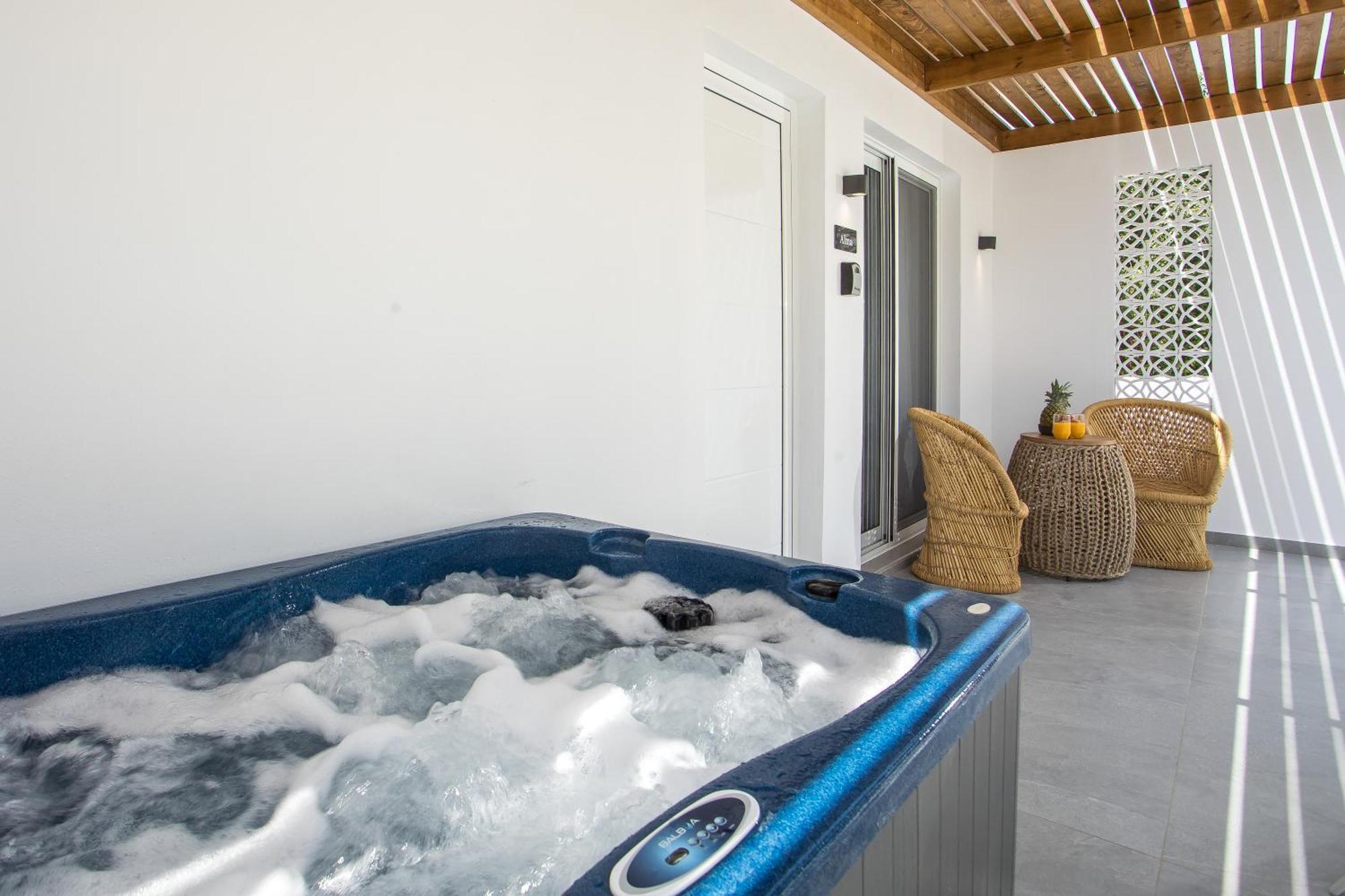 Calma Luxury Studios & Suites Faliraki Exterior photo