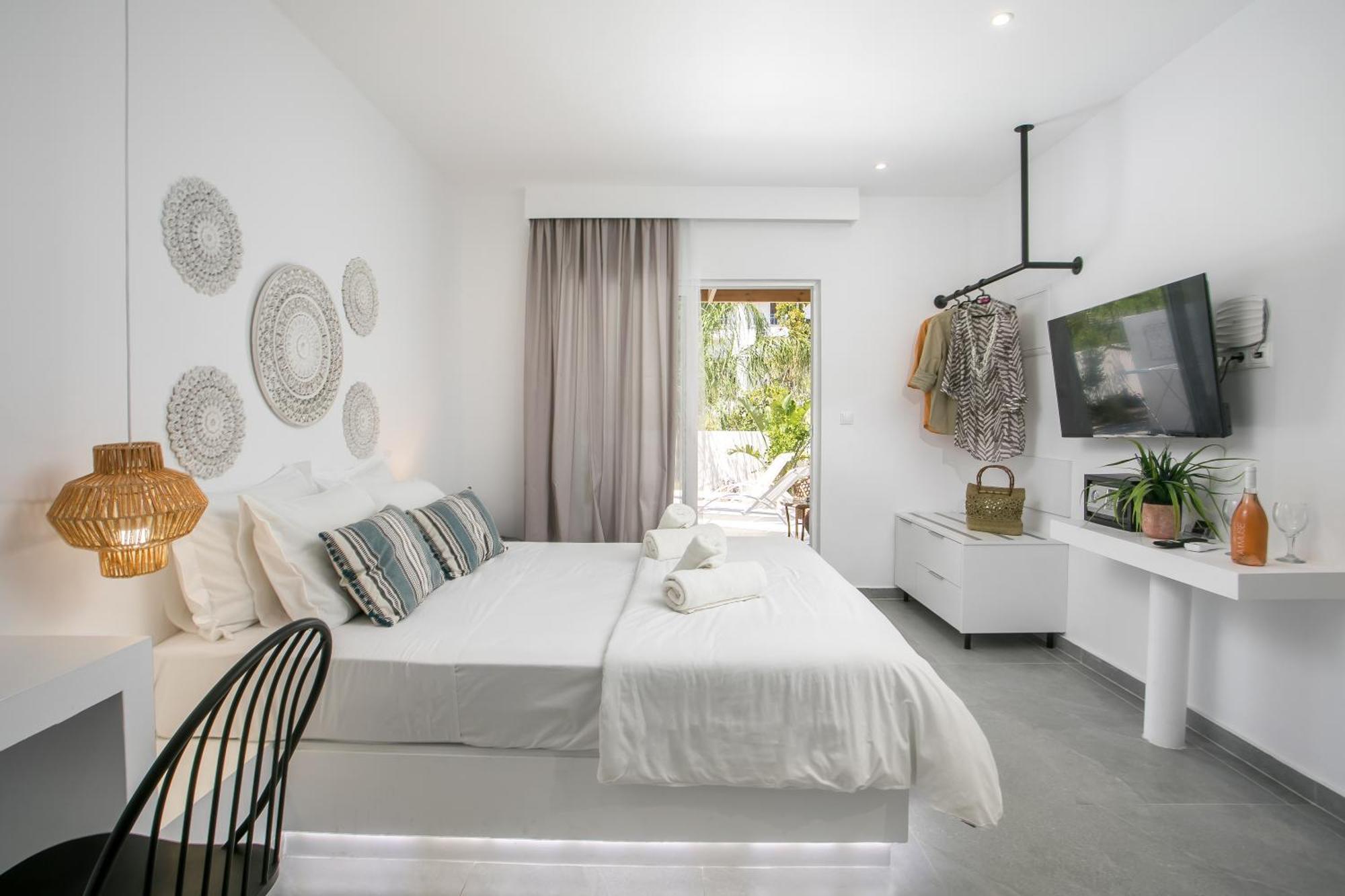 Calma Luxury Studios & Suites Faliraki Exterior photo