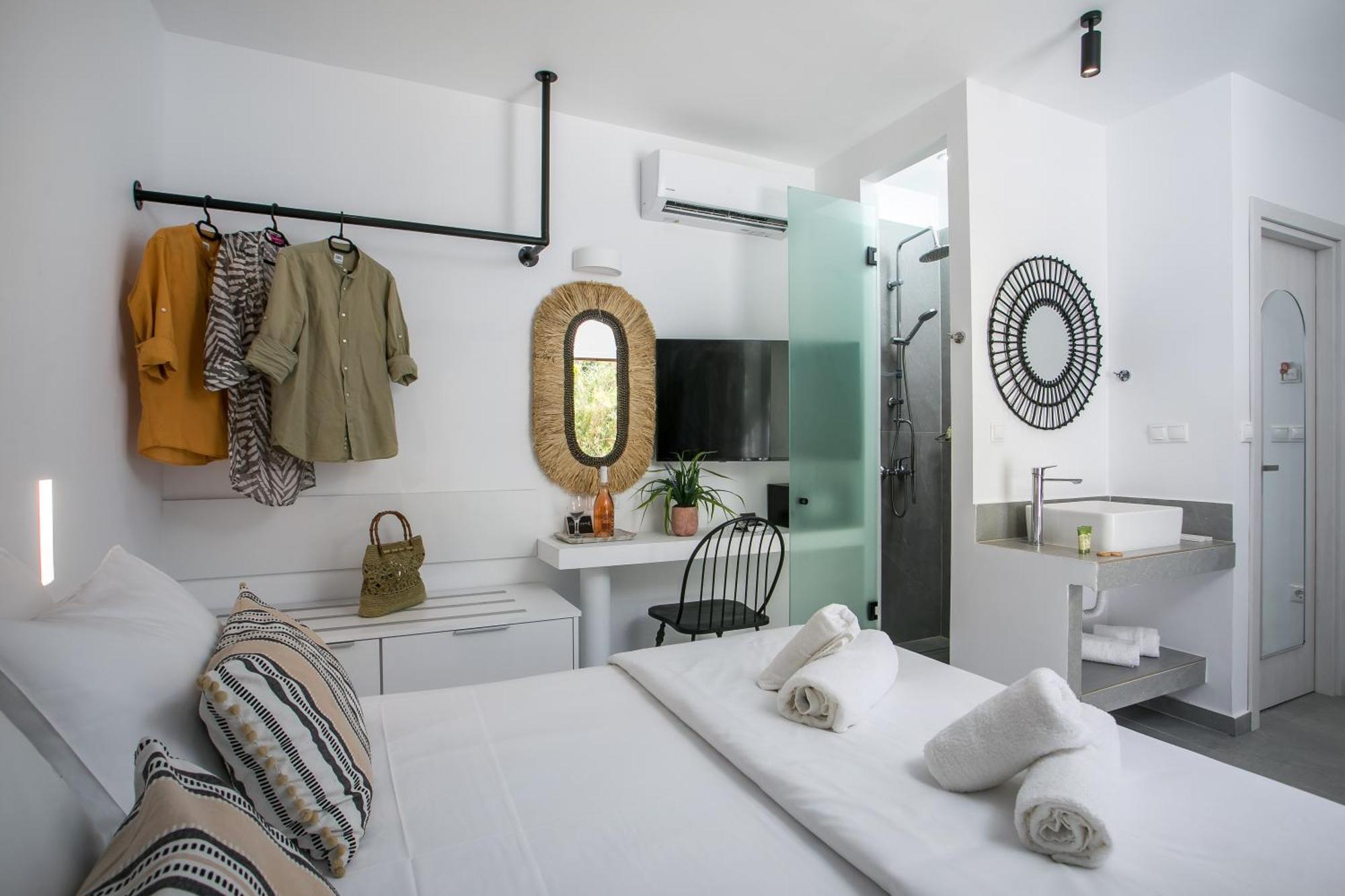 Calma Luxury Studios & Suites Faliraki Exterior photo